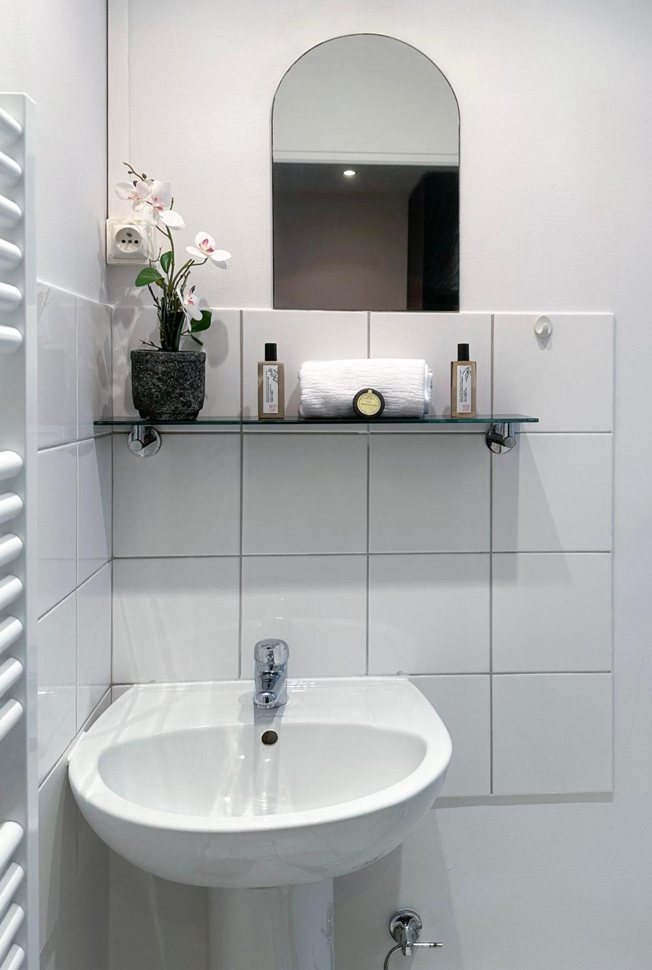 Peaceful Studio In Paris Luaran gambar